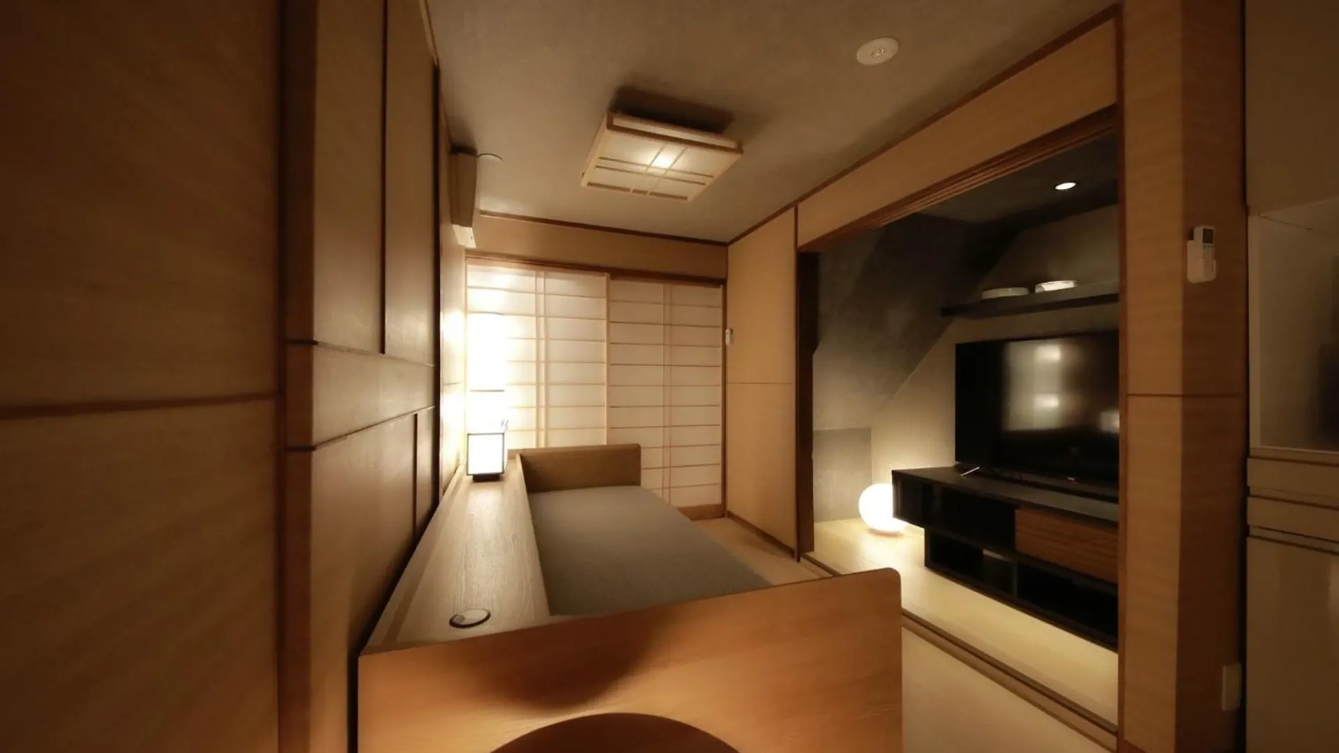 Shiki Homes | Ikkō 10 - Vacation Stay 42423V Kyoto 0*,  Japan