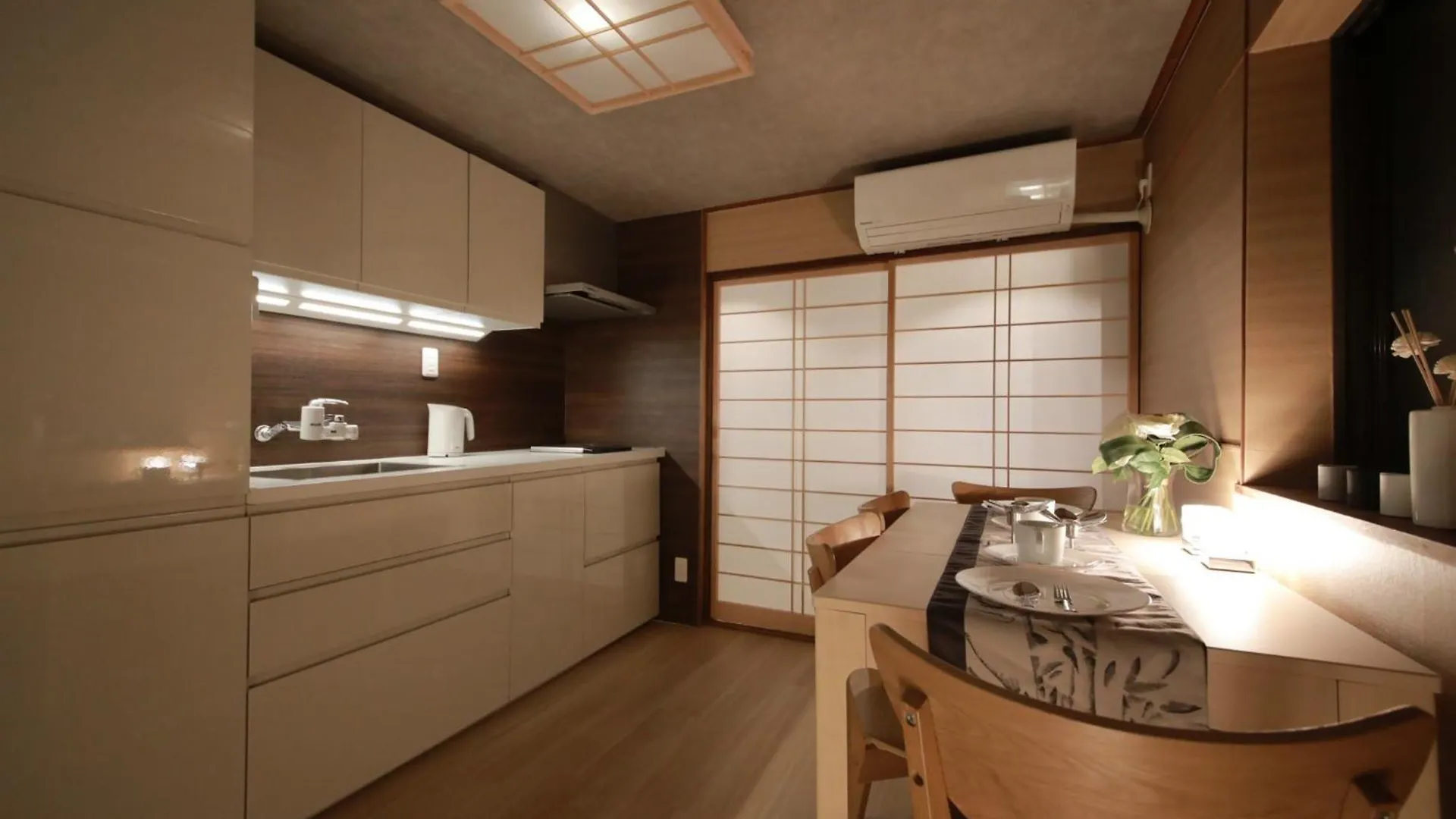 Shiki Homes | Ikkō 10 - Vacation Stay 42423V Kyoto 0*,  Japan